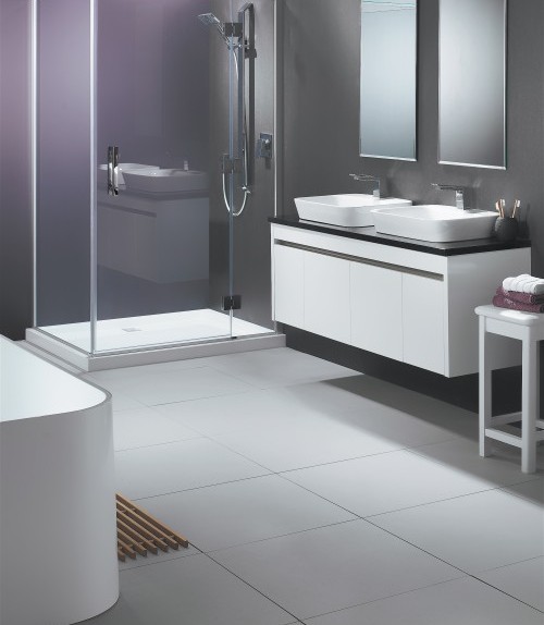 Lifestyle-Shower-and-Sirocco-Alumino-Vanity-in-White-Gloss-500x661